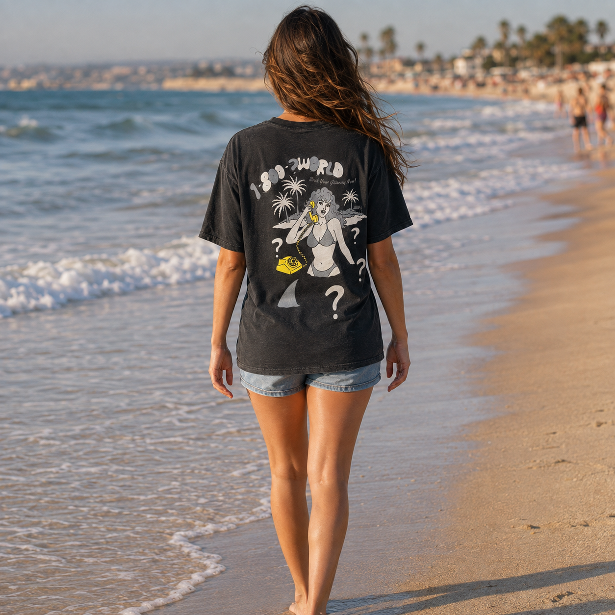 ‘World Traveler’ Black Heavy Weight Tee